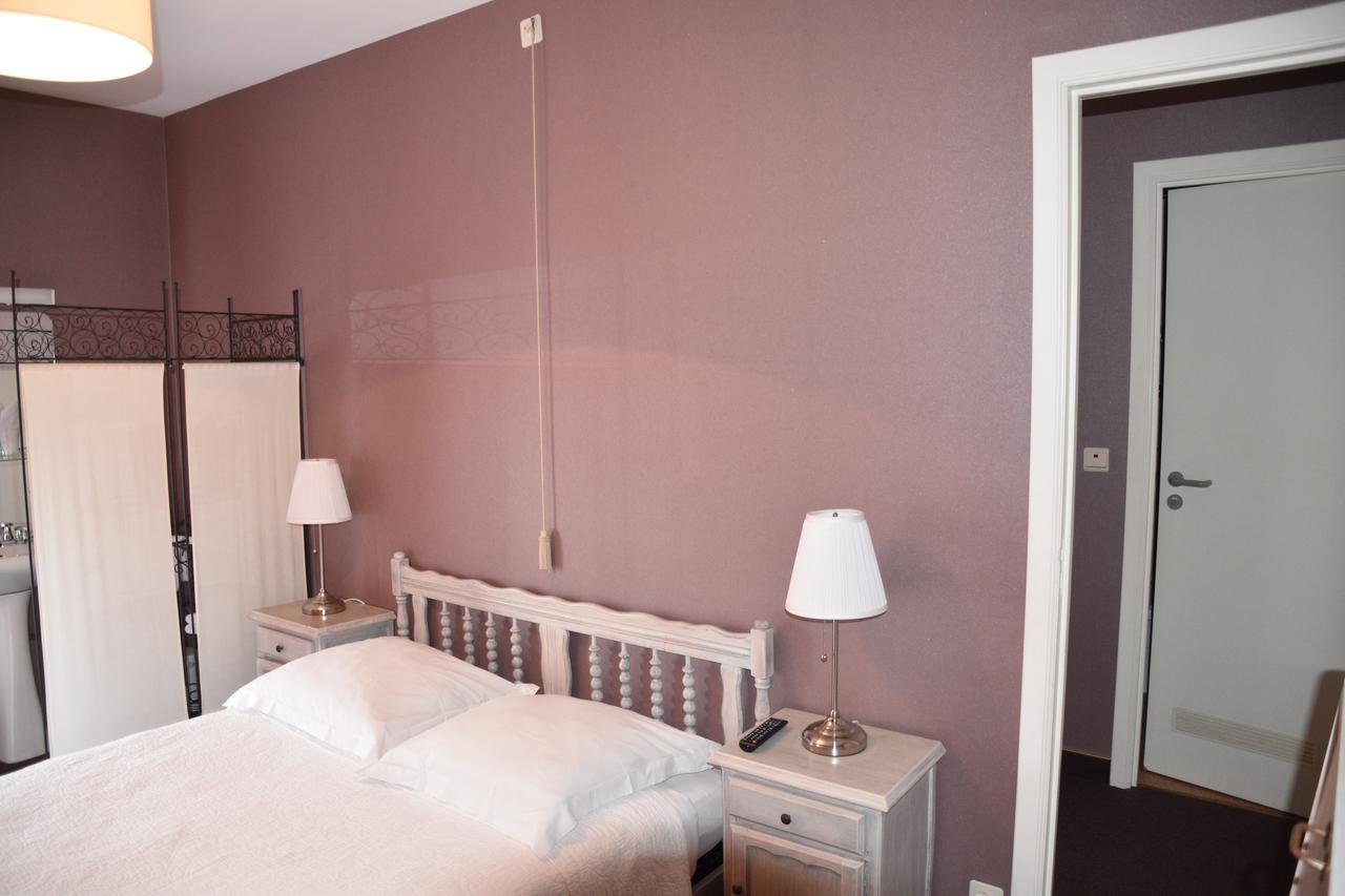 Hotel Le Barbouillon Vencimont Ngoại thất bức ảnh
