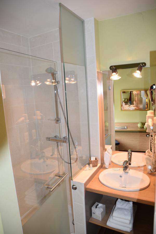Hotel Le Barbouillon Vencimont Ngoại thất bức ảnh
